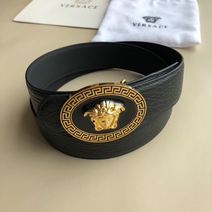 Versace Men s black leather belt