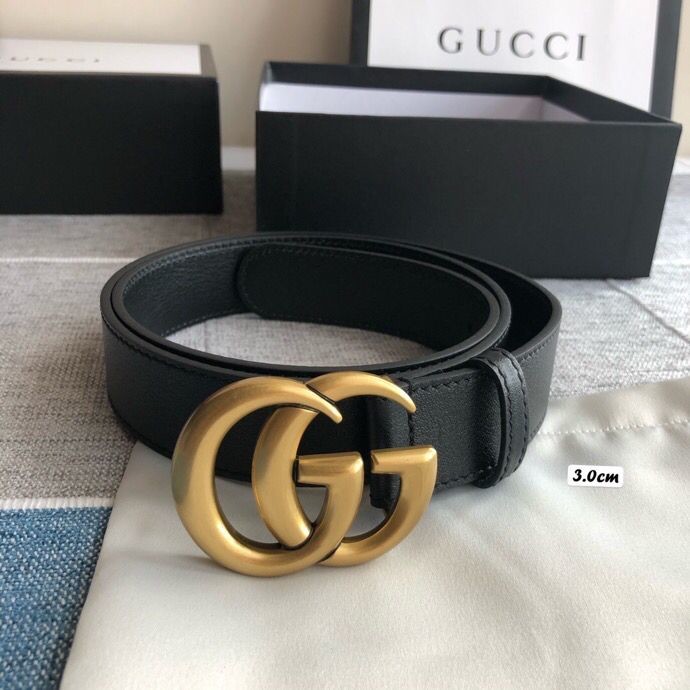 Gucci Iconic bronze GG belt