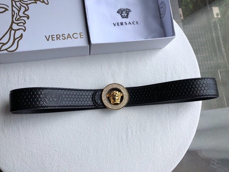 Versace Men s Black Cowhide Medusa Logo Belt 3.8cm