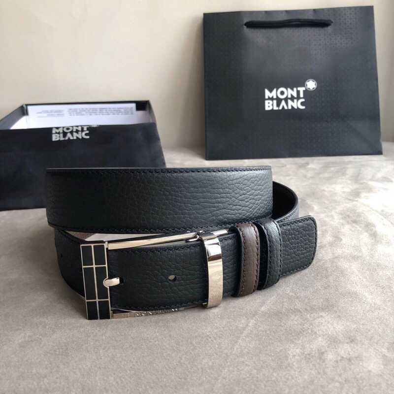 MontBlanc Reversible men s belt with exquisite metal buckle in cowhide grain