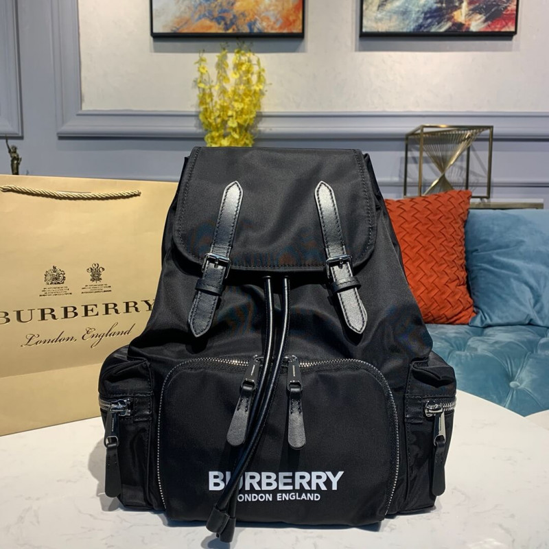 Burberry The Medium Rucksack in Logo Print Nylon 80116171