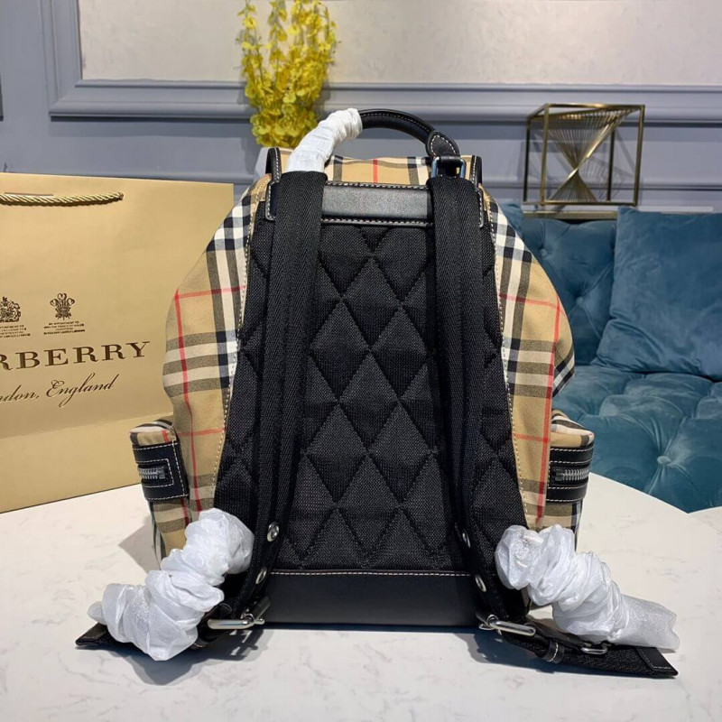 Burberry The Medium Crossbody Rucksack In Vintage Check 40731121