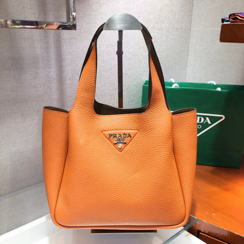 Prada Leather Handbag 1BG335