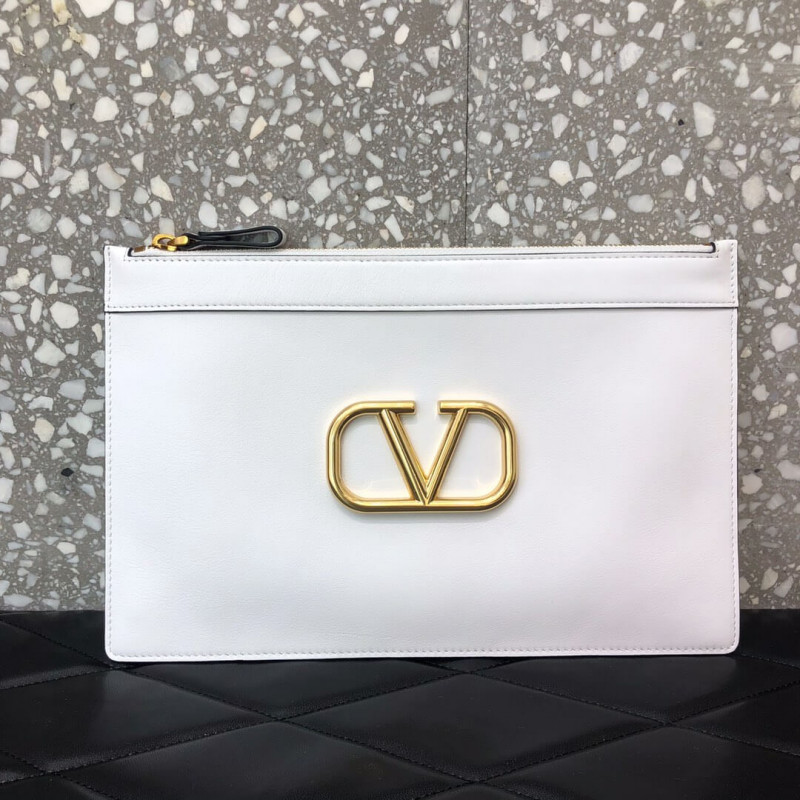 Valentino Garavani V-Ring Pouch A0269