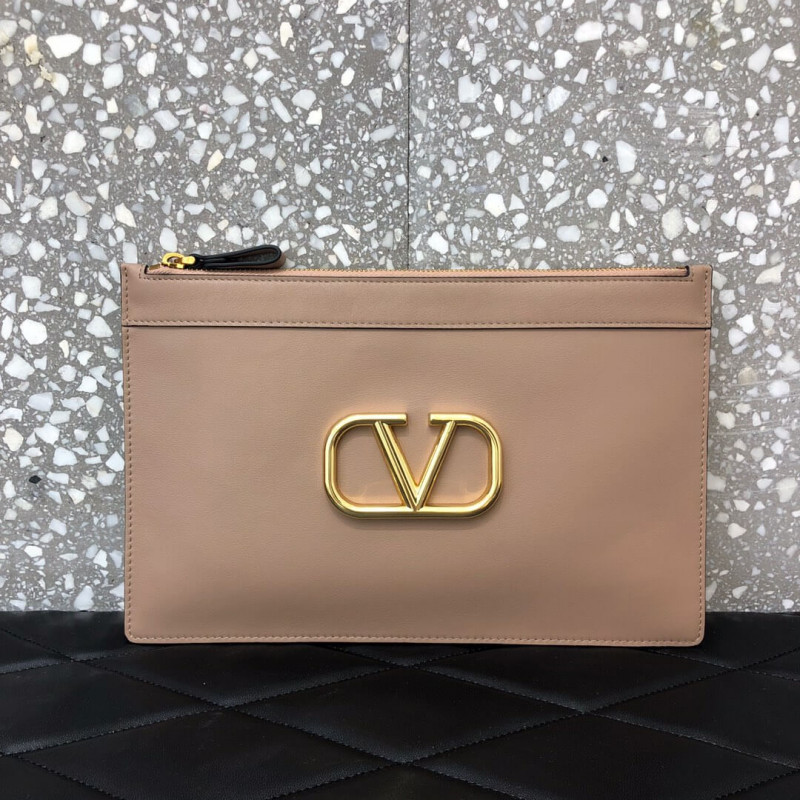 Valentino Garavani V-Ring Pouch A0269