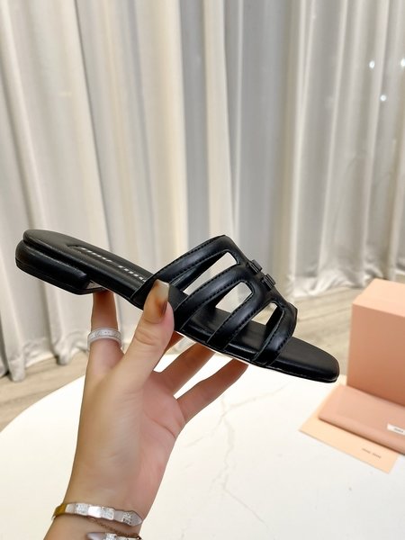 Miu Miu genuine leather outsole slippers