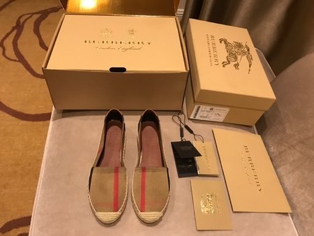 Burberry New Plaid Espadrilles