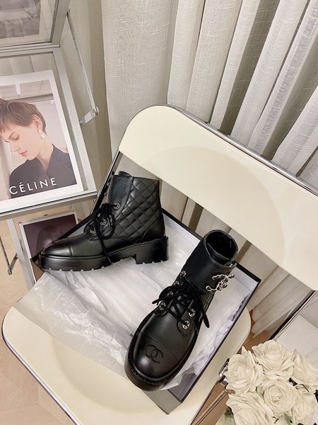Chanel Chain Diamond CC Buckle Moto Boots