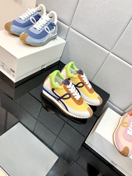 Loewe New casual sports shoes for early spring