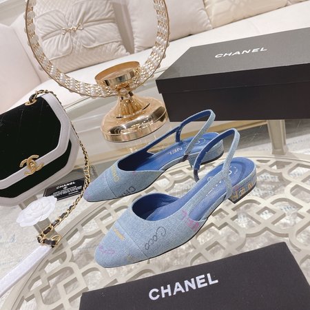 Chanel Two Tone Backdrop Flat Sandals Classic Retro