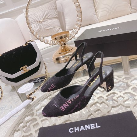 Chanel Two Tone Backdrop Flat Sandals Classic Retro