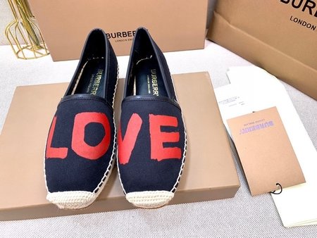 Burberry LOVE Logo Espadrilles