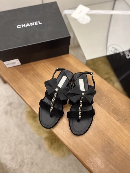 Chanel bow sandals