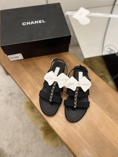 Chanel bow sandals