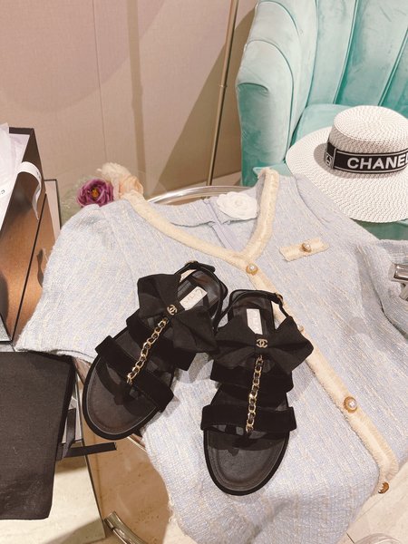 Chanel Bow Thong Sandals