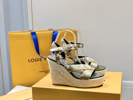 Louis Vuitton Sandals