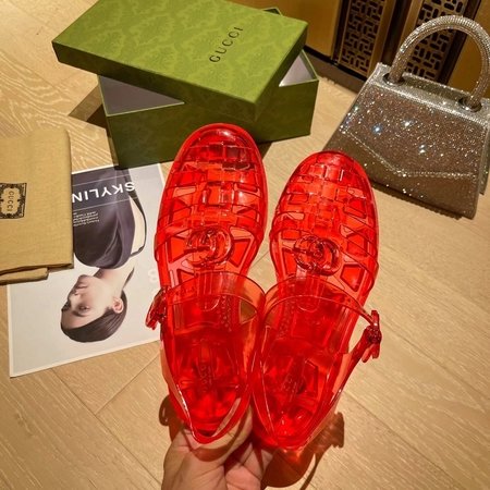 Gucci Double G sandals