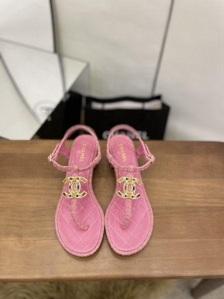 Chanel pearl buckle sandals