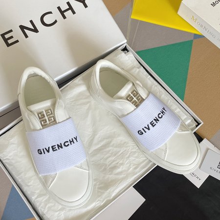 Givenchy Embroidered Canvas City Sneakers