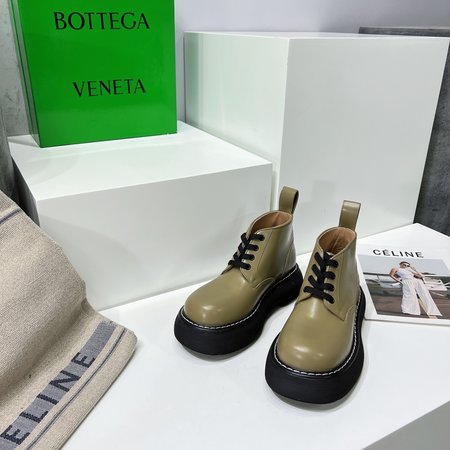 Bottega Veneta calfskin loafers