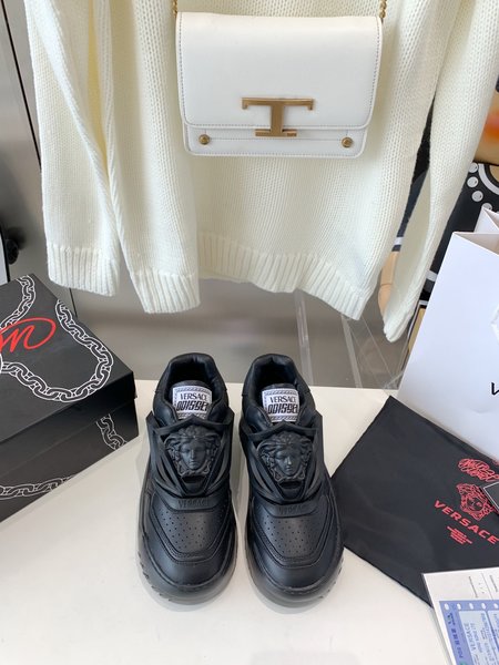 Versace Medusa casual sneakers