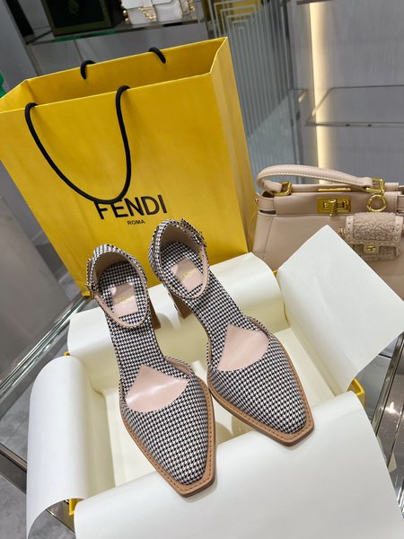 Fendi Haute Couture pumps