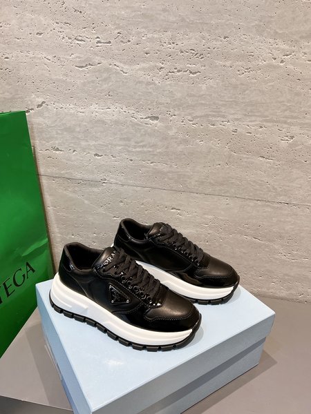 Prada Platform Sneakers Casual Athletic Shoes