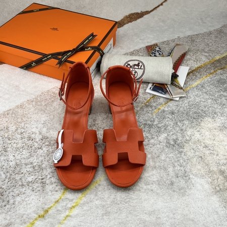 Hermes Epsom leather Santorini sandals