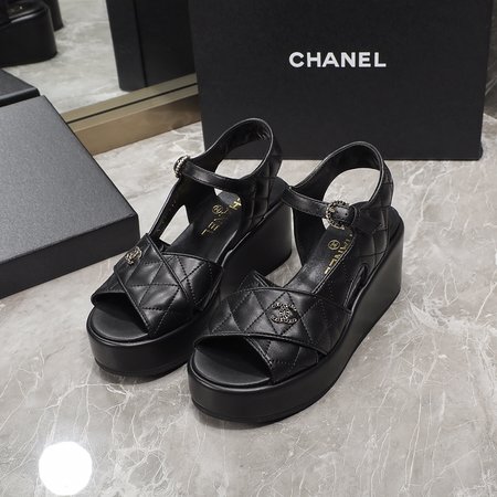 Chanel Thick sole limp sandals