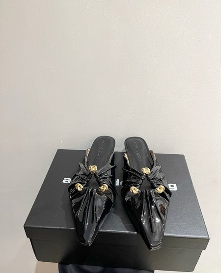 Bottega Veneta Pleated sheepskin slippers/high heels