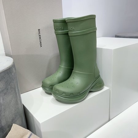 Balenciaga Balenciaga x Crocs joint hole rain boots