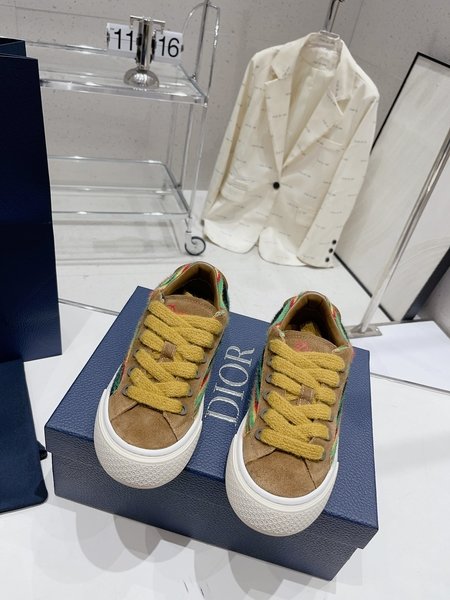 Dior Dior Ⅹ Tears B33 joint sneakers, tennis shoes and casual shoes for couples