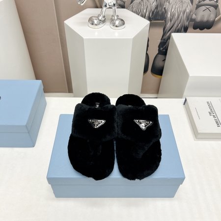 Prada Round toe triangular buckle furry shoes