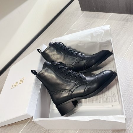 Dior British style brogue toe retro Martin boots