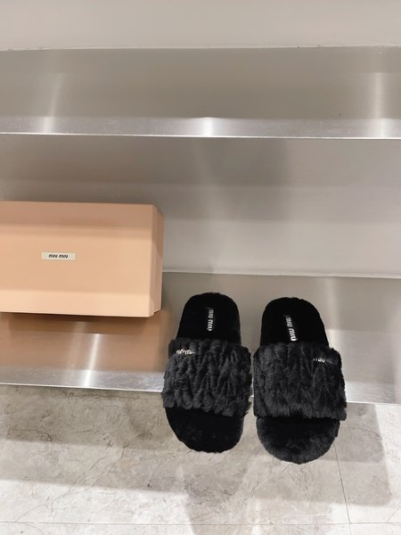 Miu Miu Sheepskin lined woolen slippers