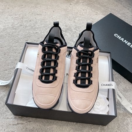 Chanel Retro sneaker series