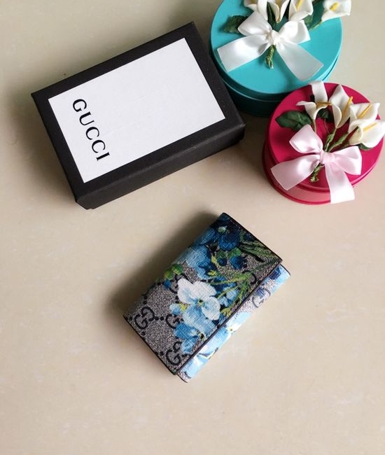 Gucci Geranium Printed Key Case 410084