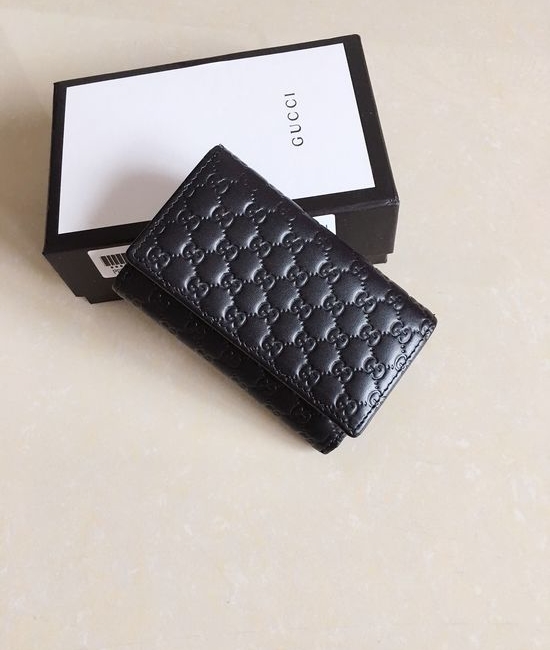 Gucci Small G Logo Embossed Key Holder 138098