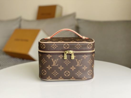 Louis Vuitton LV Nice Mini Toiletry Bag M44495
