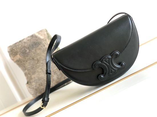 Celine BESACE TRIOMPHE Smooth Calfskin Hobo Bag 111233