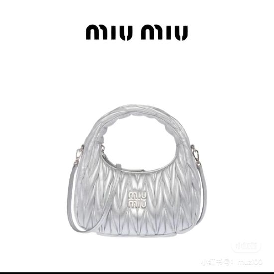 Loewe MiuWander Matelasse Textured Lambskin Handbag