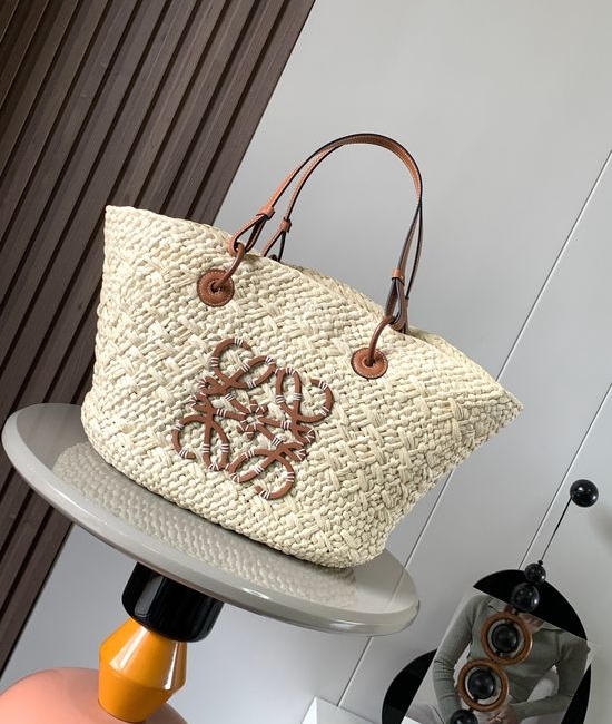 Loewe Anagram Basket Woven Palm Handbag 8008