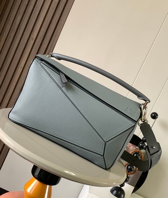 Loewe Puzzle Large Leather Handbag 9025