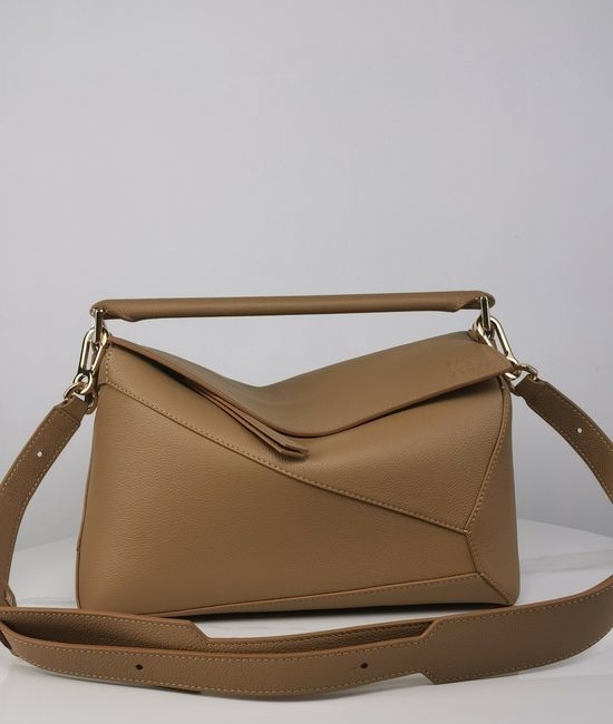 Loewe Puzzle Grained Calfskin Handbag 3002B