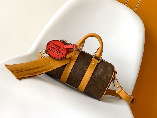 Louis Vuitton LV Keepall Bandoulière 25 Handbag M11542