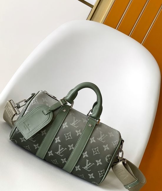 Louis Vuitton LV Keepall 25 Monogram Eclipse Canvas M46271