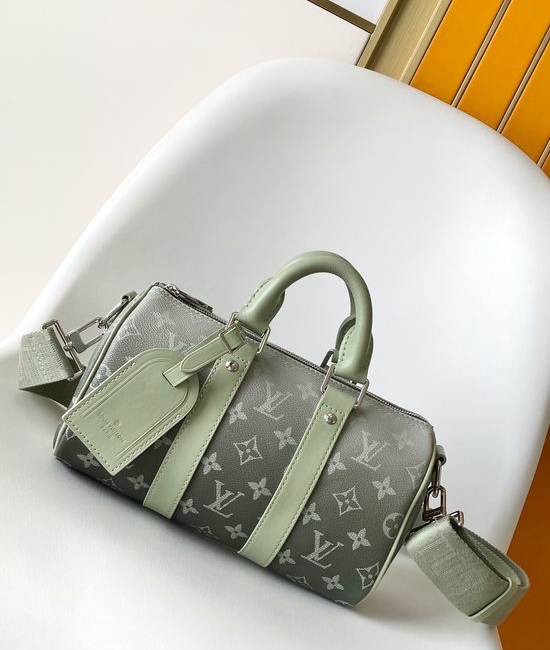 Louis Vuitton LV Keepall 25 Monogram Eclipse Canvas M46271