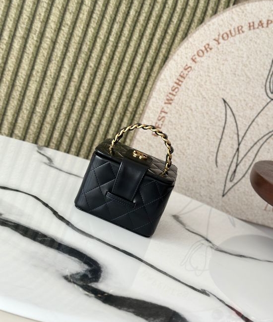 Chanel Vintage Patent Leather Cosmetic Bag 2227