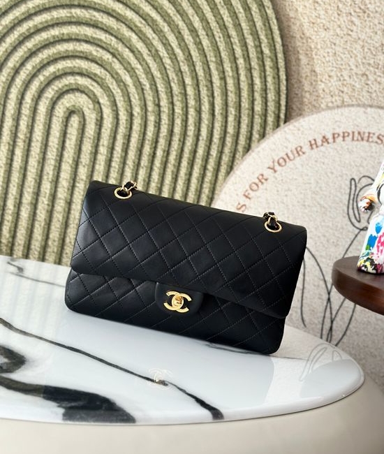 Chanel Vintage Classic Flap Bag A2220