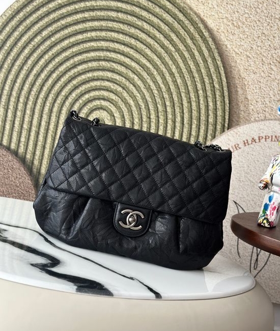 Chanel Vintage Grain Leather Cloud Bag A2224